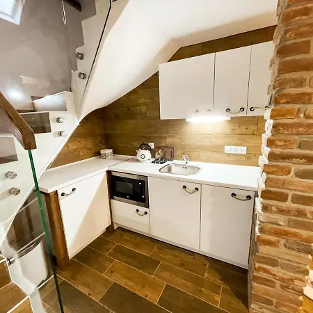 Apartmanovy Dum 13 Mezonet 1 Sec Exterior photo