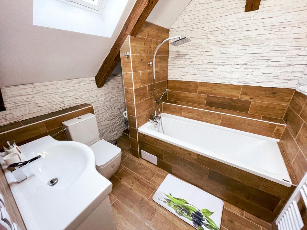 Apartmanovy Dum 13 Mezonet 1 Apartament