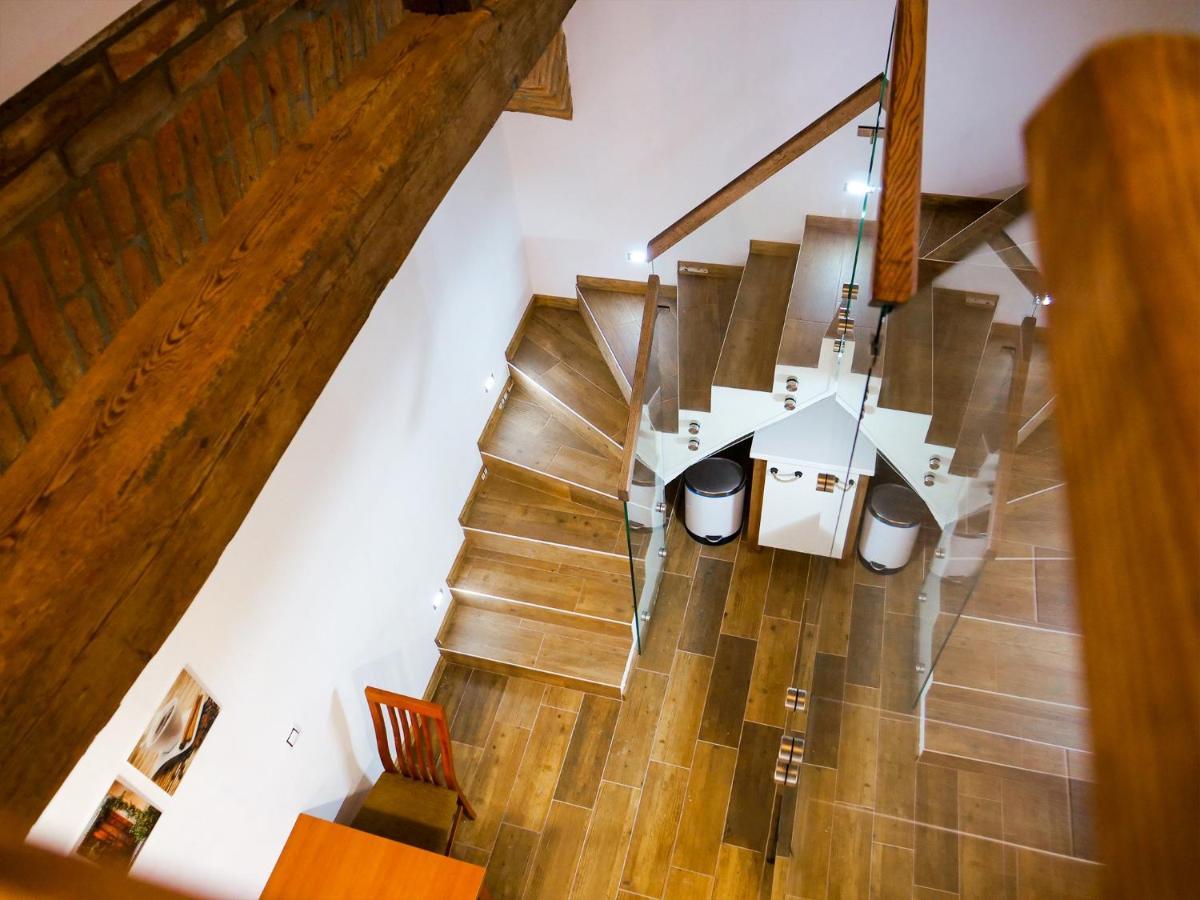 Apartament Apartmanovy Dum 13 Mezonet 1 *