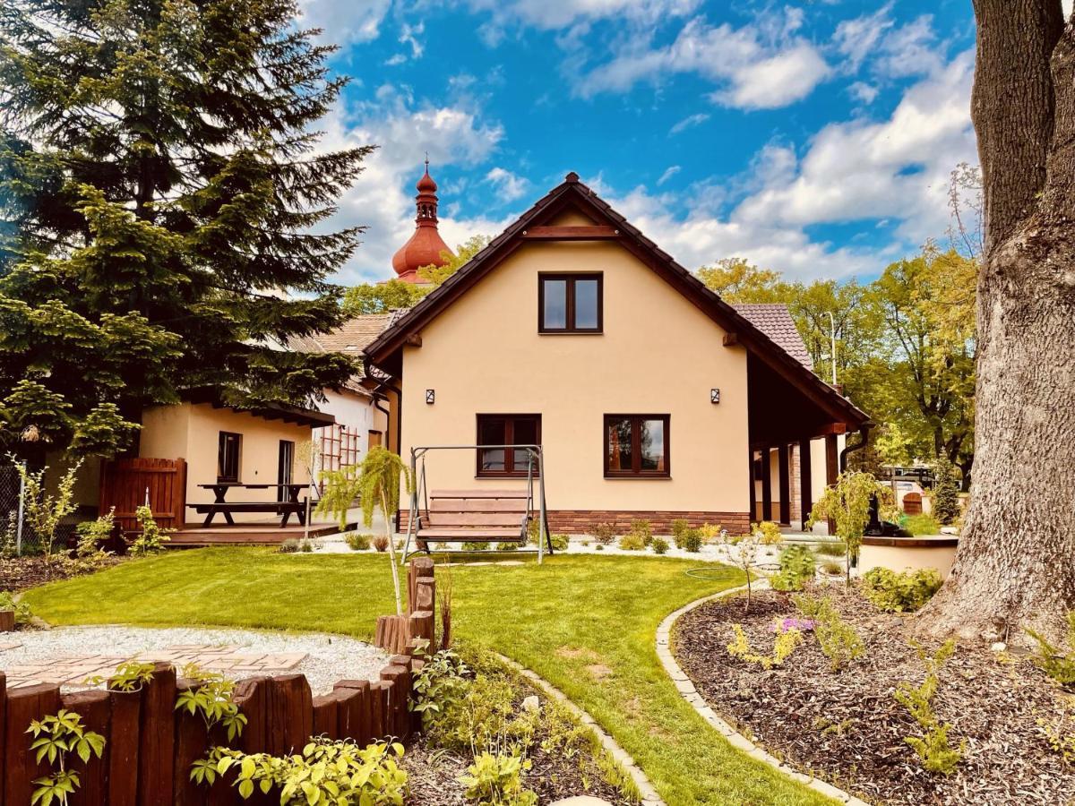 Apartmanovy Dum 13 Mezonet 1 Apartament Seč